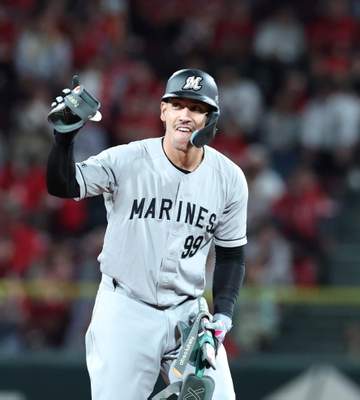 ロッテが逆転勝ちで交流戦白星発進 八回に山口同点打、代打ソトが決勝2点二塁打 29歳誕生日の八木が5勝目