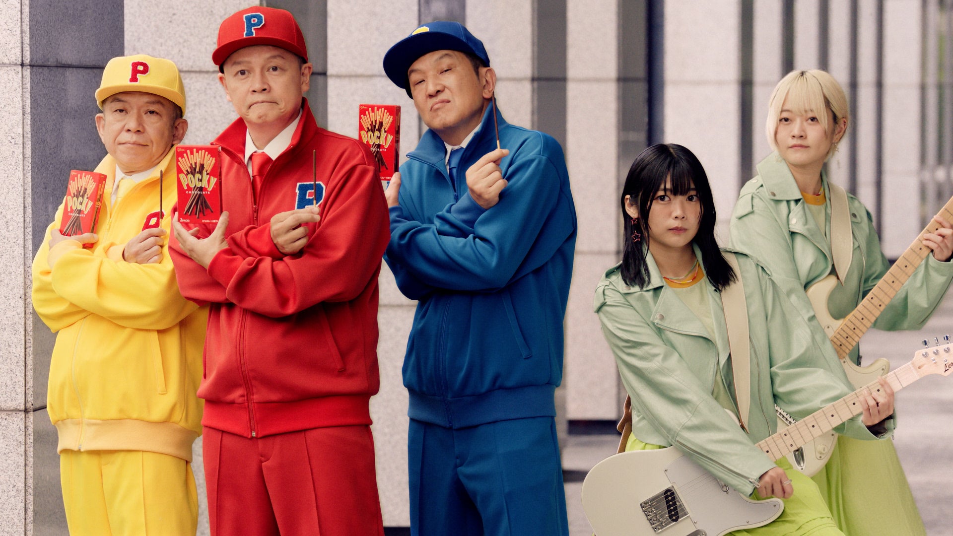 新TVCM「ポッキーの革命」篇より（提供写真）