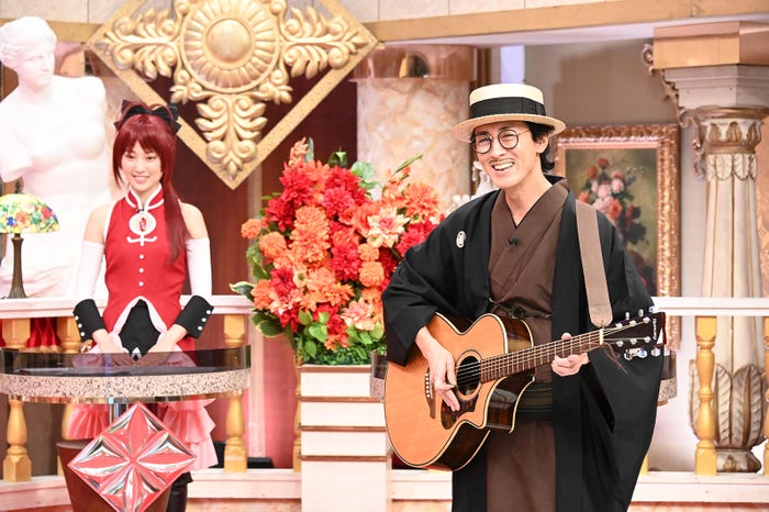 (右)矢部浩之(C)日本テレビ