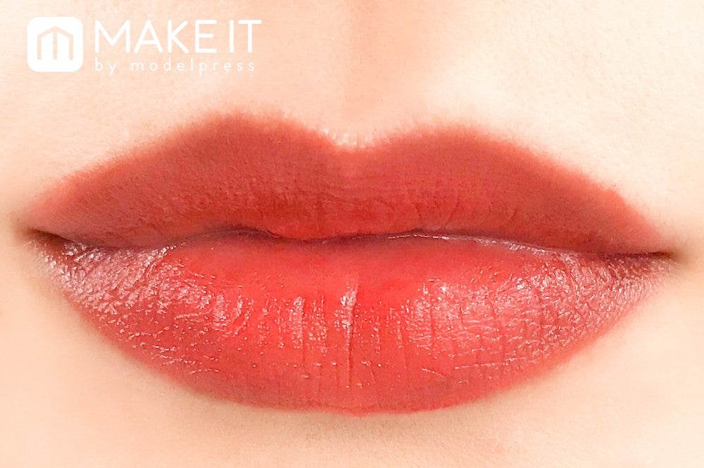 shu uemura／ルージュ アンリミテッド アンプリファイド／A OR 570使用 (C)メイクイット