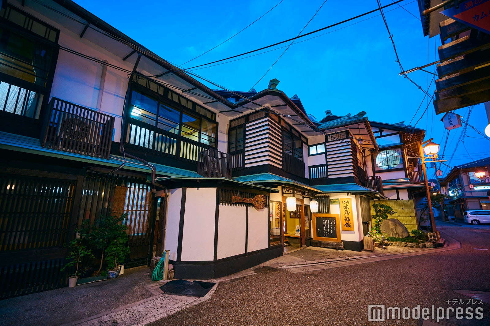 木屋旅館（C）モデルプレス