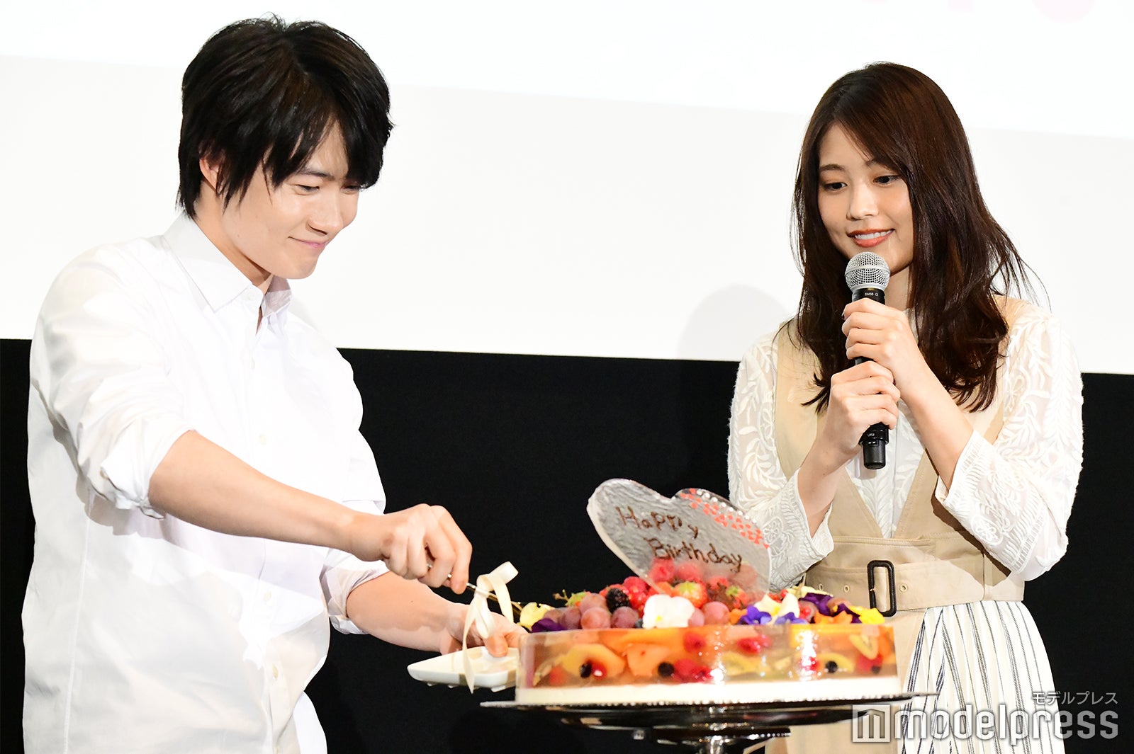 神木隆之介、有村架純 （C）モデルプレス