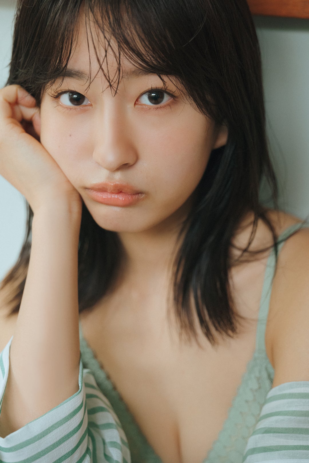 斉藤里奈 齋藤里奈 直筆 サイン チェキ 生写真 グラビア デジタル限定】斉藤里奈写真集「Attractive」／斉藤里奈／笠井爾