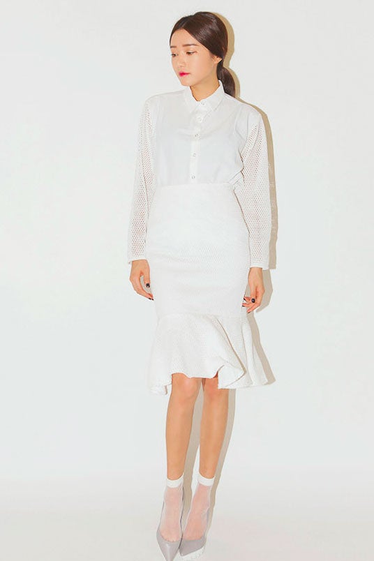 ひざ丈メッシュマーメイドスカート「STYLENANDA」6,910円（税込）／画像提供：STYLENANDA