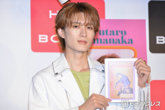 M!LK山中柔太朗、初カレンダーを最初に見せたいメンバーは？「家に飾らせたい」＜山中柔太朗カレンダー2024.4-2025.3＞