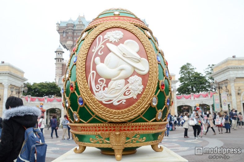 ミッキーがあしらわれたイースターエッグ