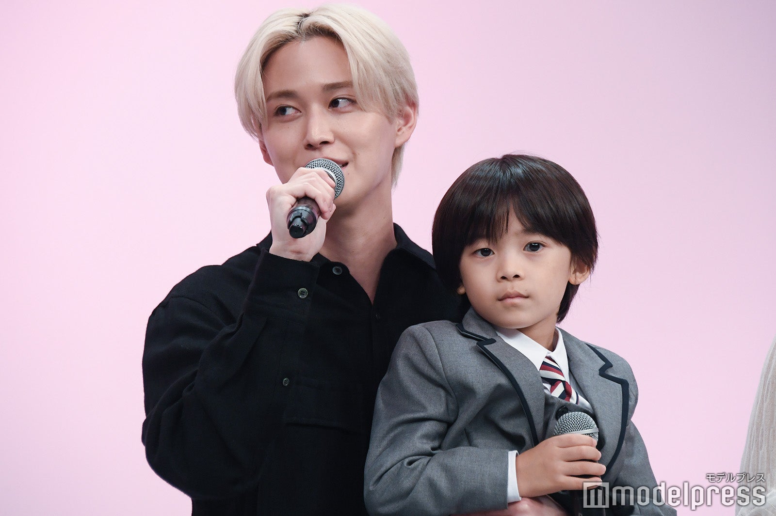 白岩瑠姫、佐藤大空（C）モデルプレス
