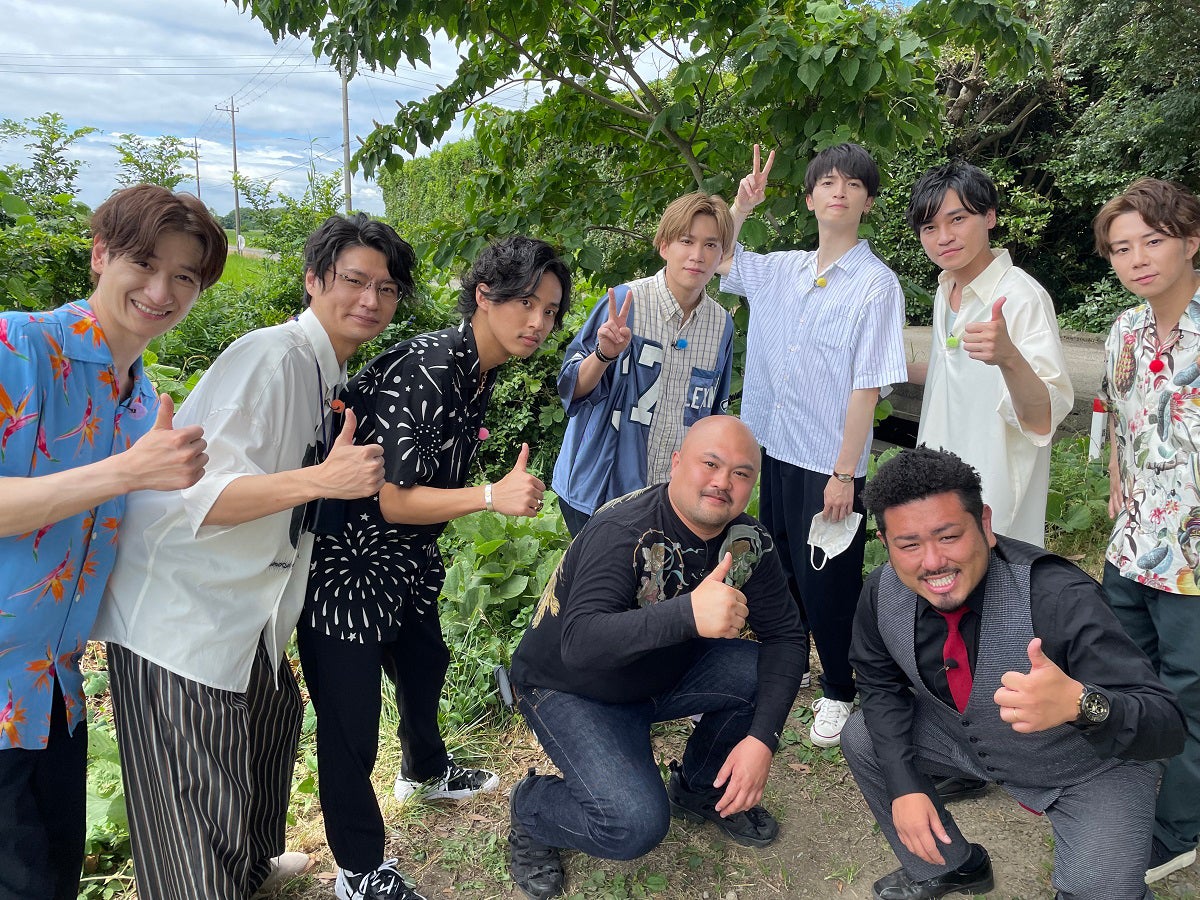 Kis-My-Ft2「キスブサ」10周年旅でメンバー考案ゲリラ企画発動　宮田俊哉が仰天「これウソなの！？」