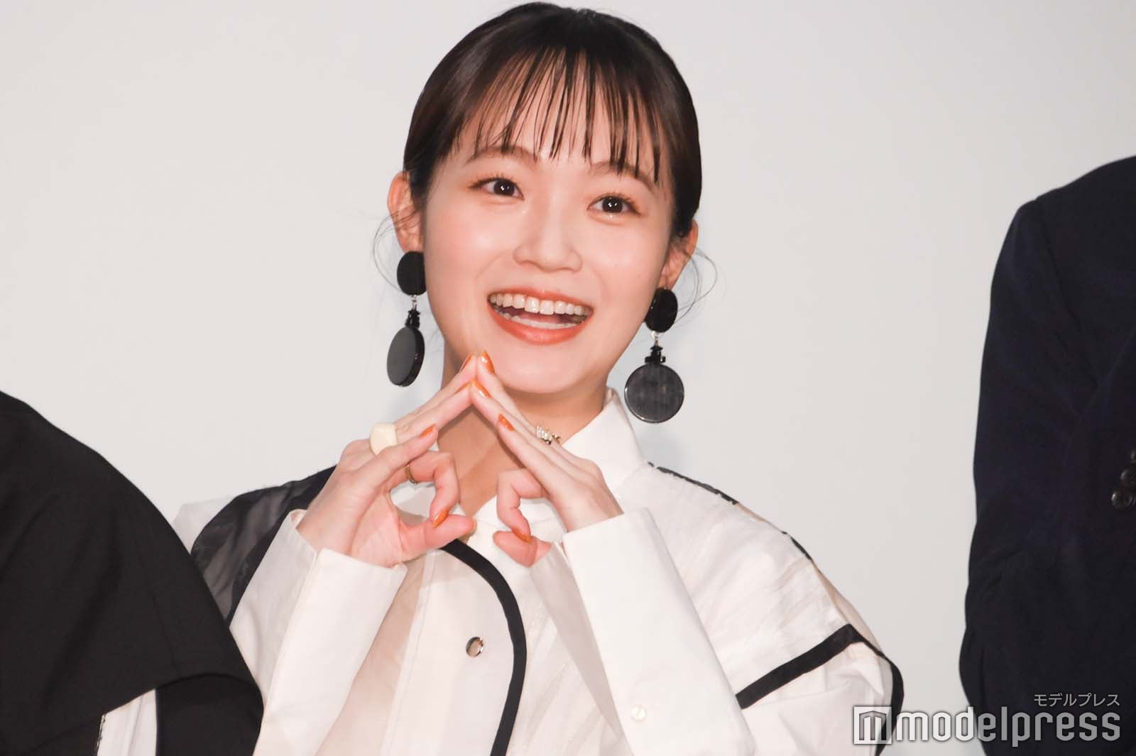 佐藤玲（C）モデルプレス