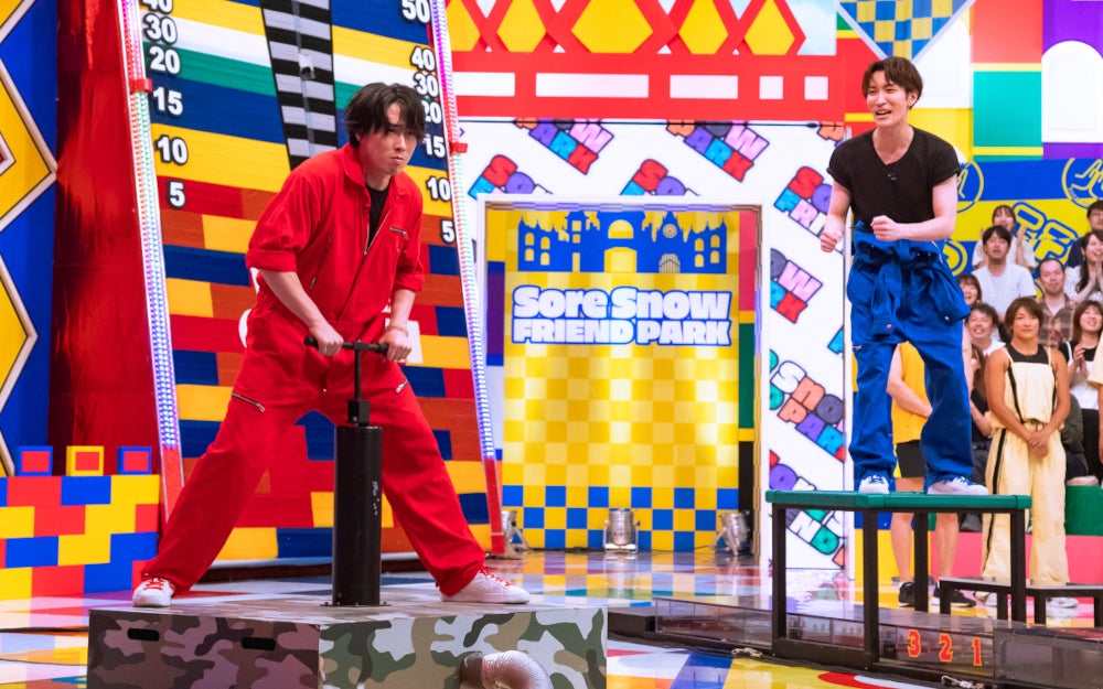 宮舘涼太、渡辺翔太（C）TBS