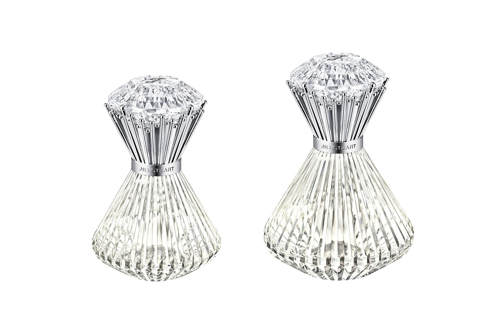 （左から）「ブリリアントジュエル　オードパルファン 30ml」「同 50ml」（C）JILL STUART Beauty