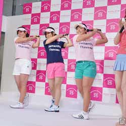 左から:蛯原友里、堀奈津佳プロ、香妻琴乃プロ、山村彩恵プロ、久住小春