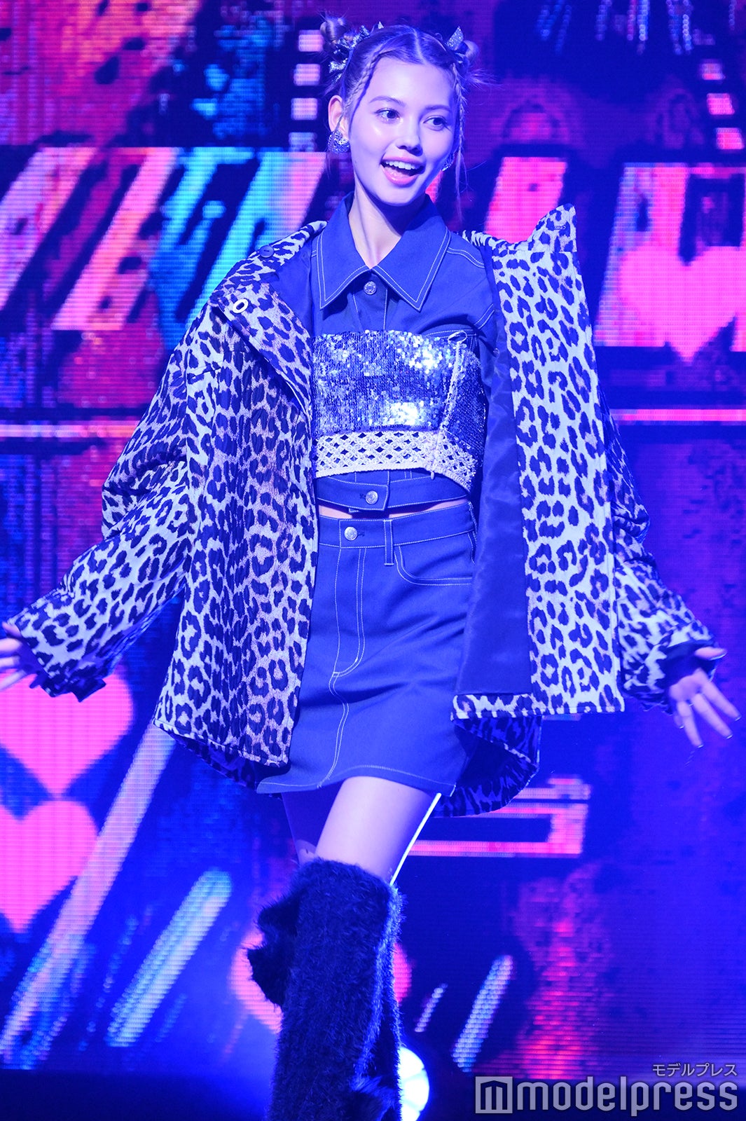 （C）モデルプレス