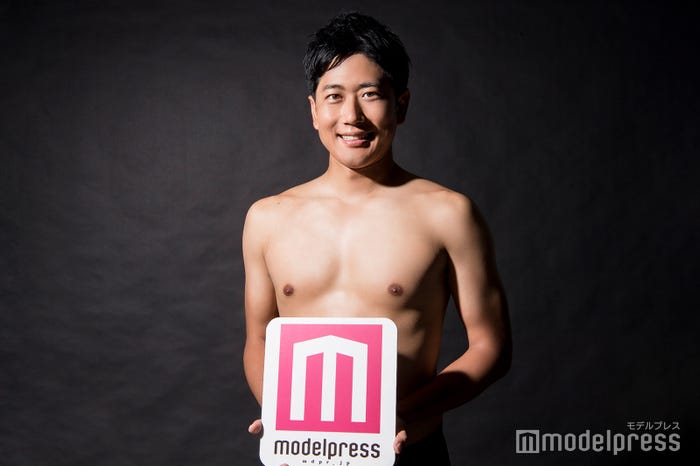 酒主義久アナウンサー(C)モデルプレス