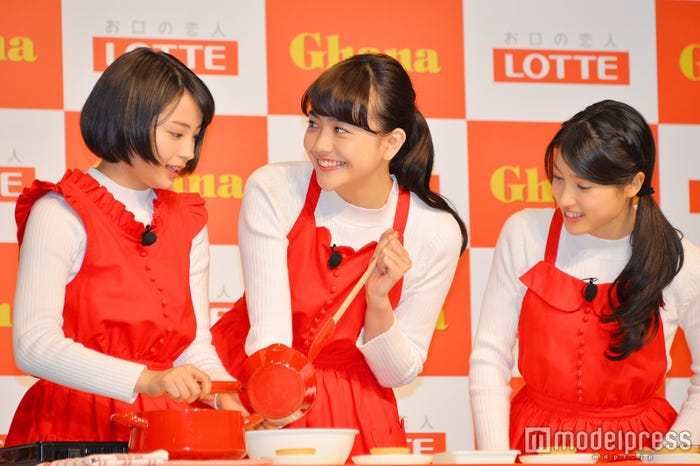 広瀬すず、松井愛莉、土屋太鳳(C)モデルプレス