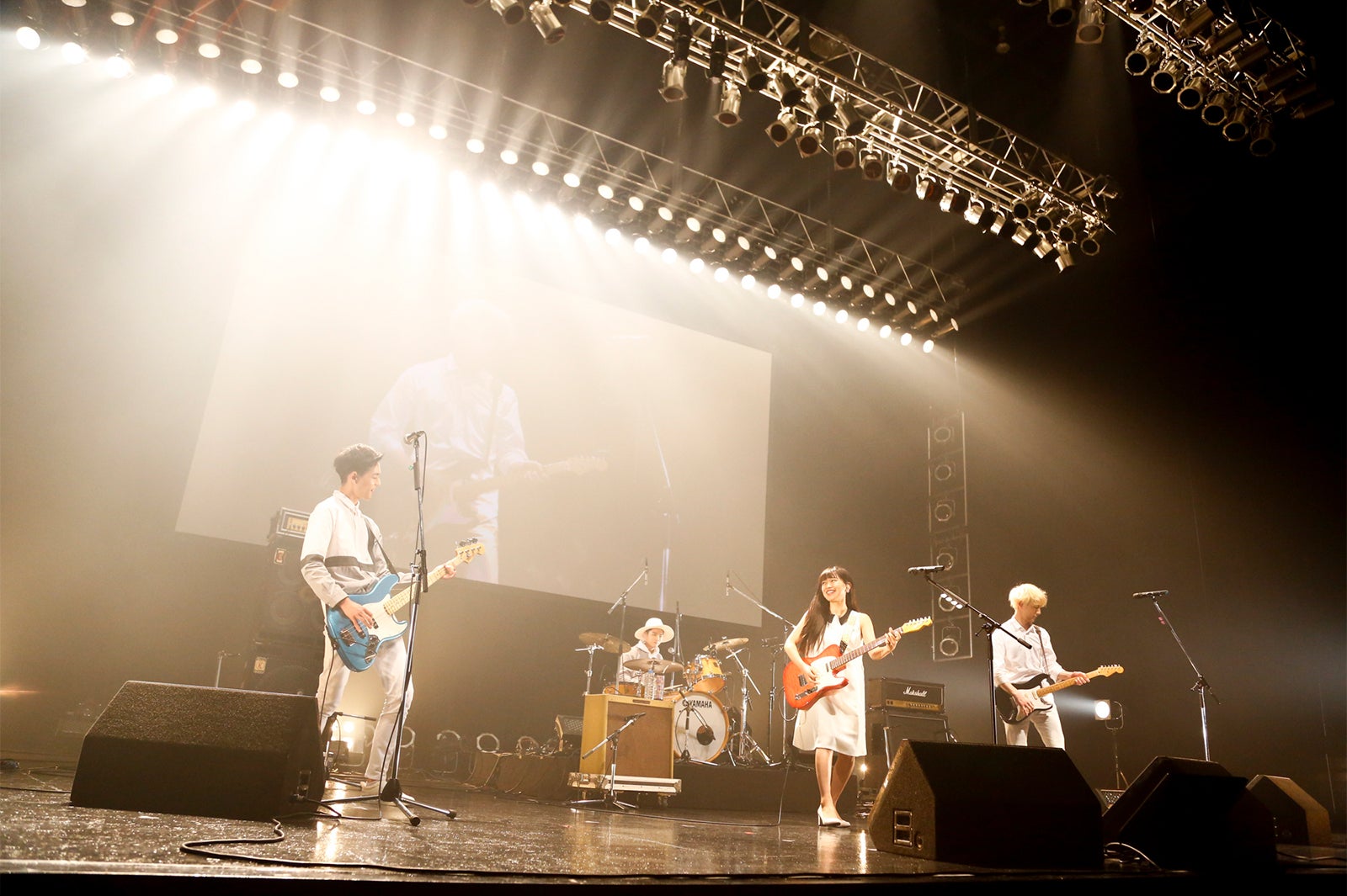 The STROBOSCORP（C）2017「君と100回目の恋」製作委員会