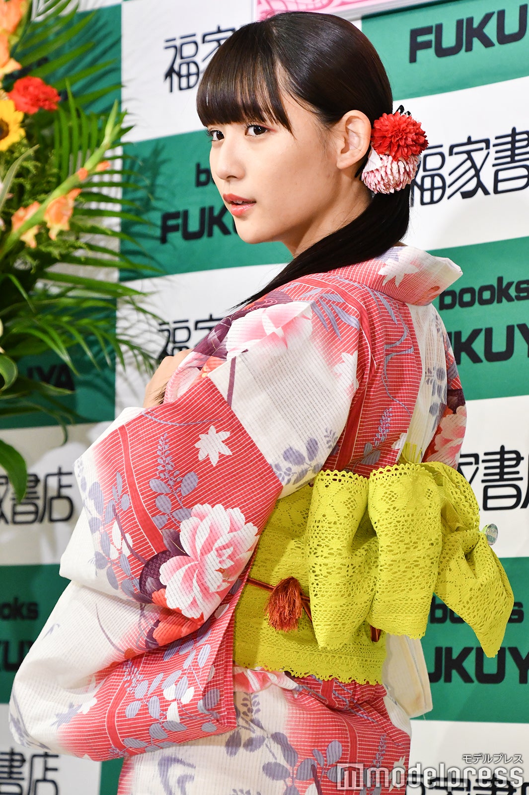 浅川梨奈（C）モデルプレス