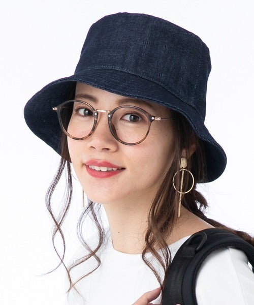 帽子をかぶる時の前髪はどうするのが正解 おしゃれなおすすめアレンジ15選 モデルプレス 帽子をかぶる時の前髪はどうするのが正解 おしゃれなおすすめアレンジ15選 モデルプレス