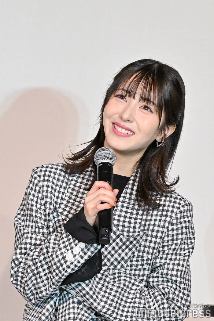 浜辺美波(C)モデルプレス