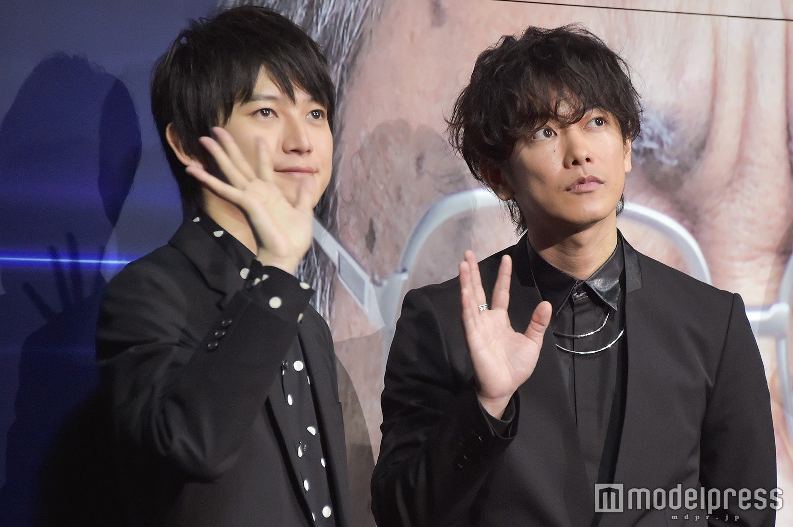 本郷奏多、佐藤健 （C）モデルプレス