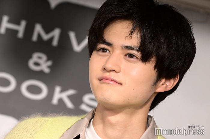 鈴鹿央士(C)モデルプレス