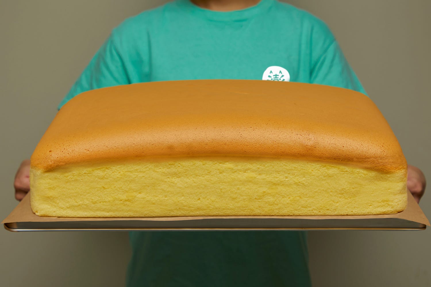 台湾カステラ専門店・澎澎(ポンポン)大阪に、雲みたいなふんわり極厚カステラ