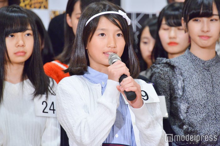 最年少の59塩月希依音さん(C)モデルプレス