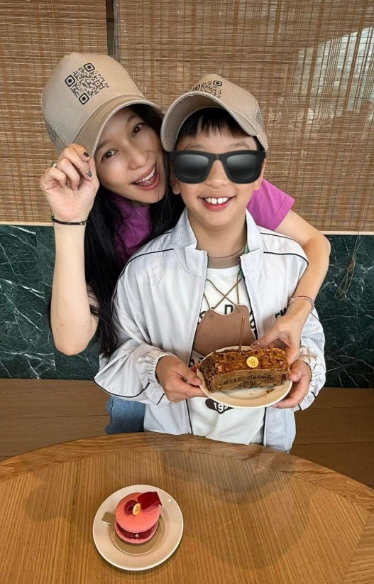 ビビアン・スーXより