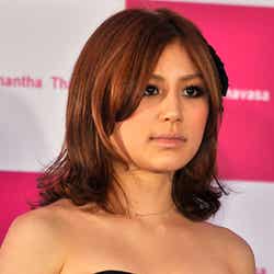 サマンサタバサ・ブランドレップによるファッションショー