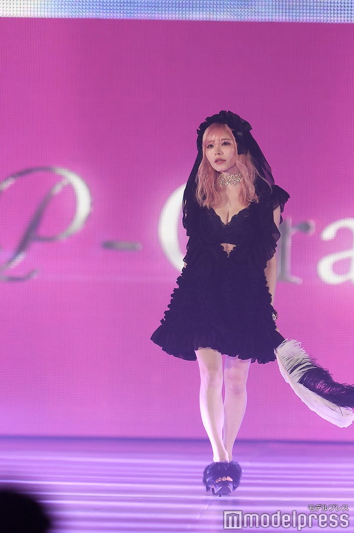 益若つばさ (C)モデルプレス