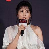 柴咲コウ 美脚披露華やかドレスで登場 初挑戦の実写版吹き替え声優は 自分の中では合格点 クルエラ モデルプレス 柴咲コウ 美脚披露華やかドレスで登場 初挑戦の実写版吹き替え声優は 自分の中では合格点 クルエラ モデルプレス