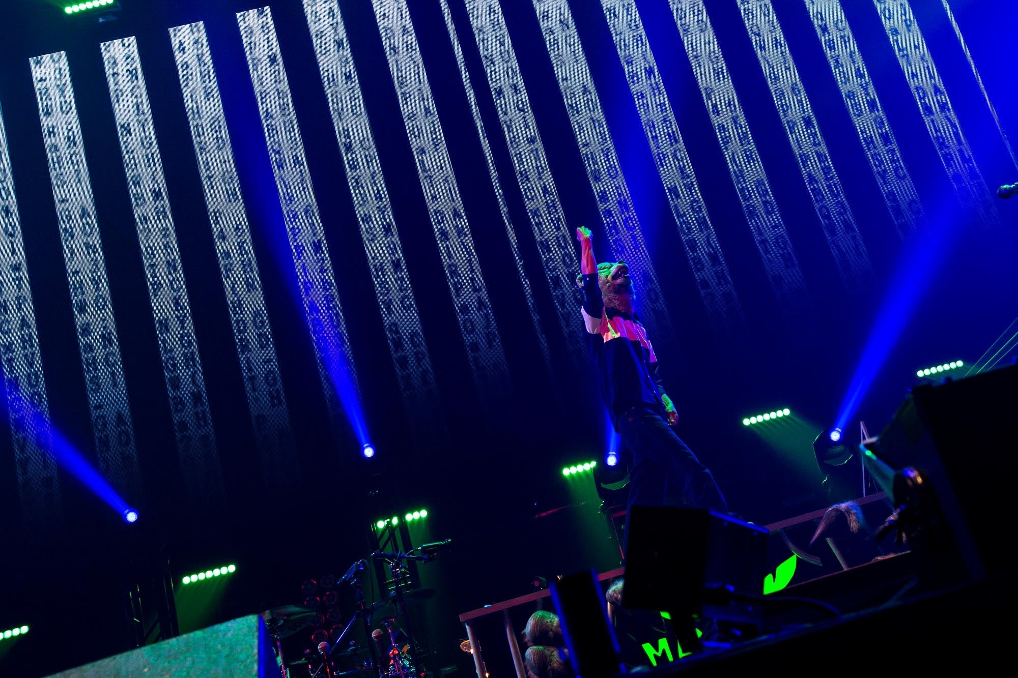 MAN WITH A MISSION／photo by Daisuke Sakai（FYD inc.）