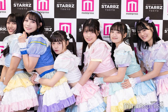 あまいものつめあわせ/(左から)西緒りり、篠見星奈、中川心、ちとせよしの、高橋桃子、三葉ゆあ(C)モデルプレス