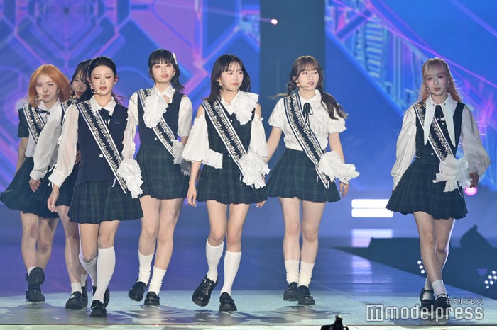 ME:I(C)モデルプレス