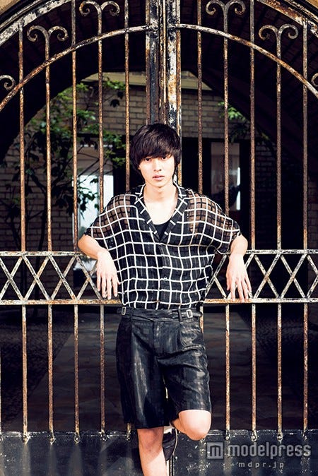 山崎賢人 日めくりカレンダー /(C)東京ニュース通信社