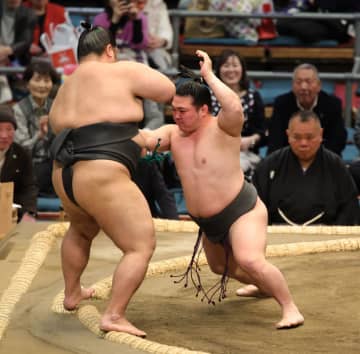 関取返り咲きを目指す炎鵬が2連勝「強く生きていけば必ず報われる日が来る」