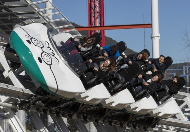 ドドンパ／画像提供：富士急行