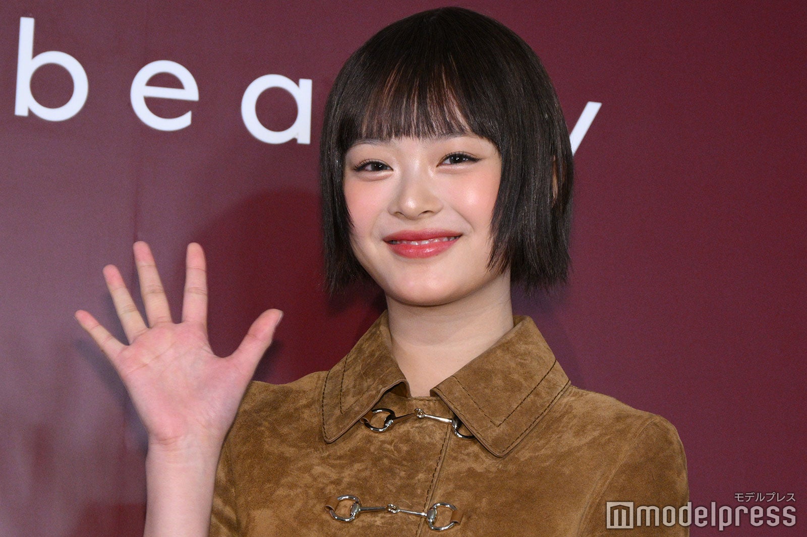 ハニ（C）モデルプレス