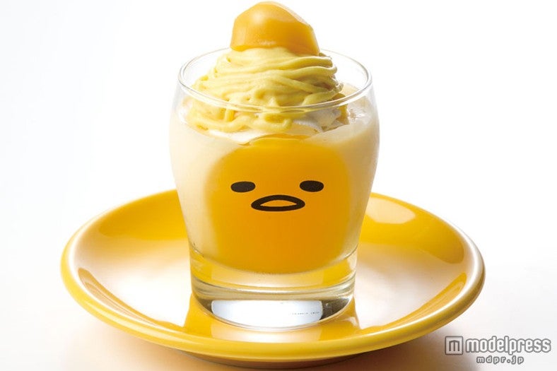 「ぐでモンブランプリン」650円（税抜）／画像提供：クリエイト・レストランツ・ホールディングス、サンリオ