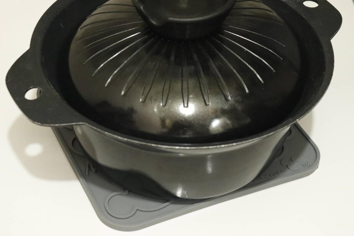鍋敷き（ミッキーマウス）DC10　使用例