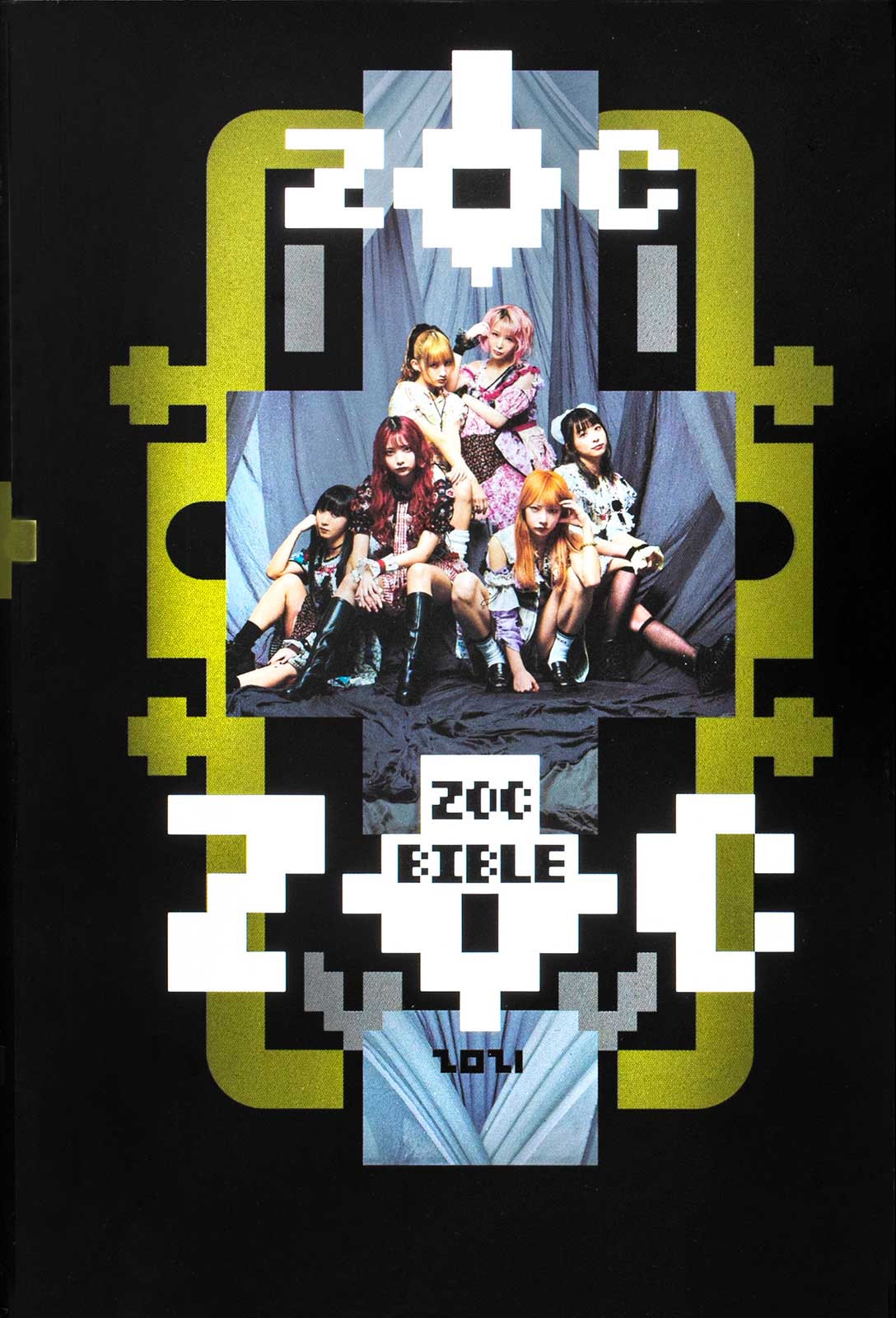 ZOC公式ファンブック「ZOC BIBLE」ビジュアル （提供写真）