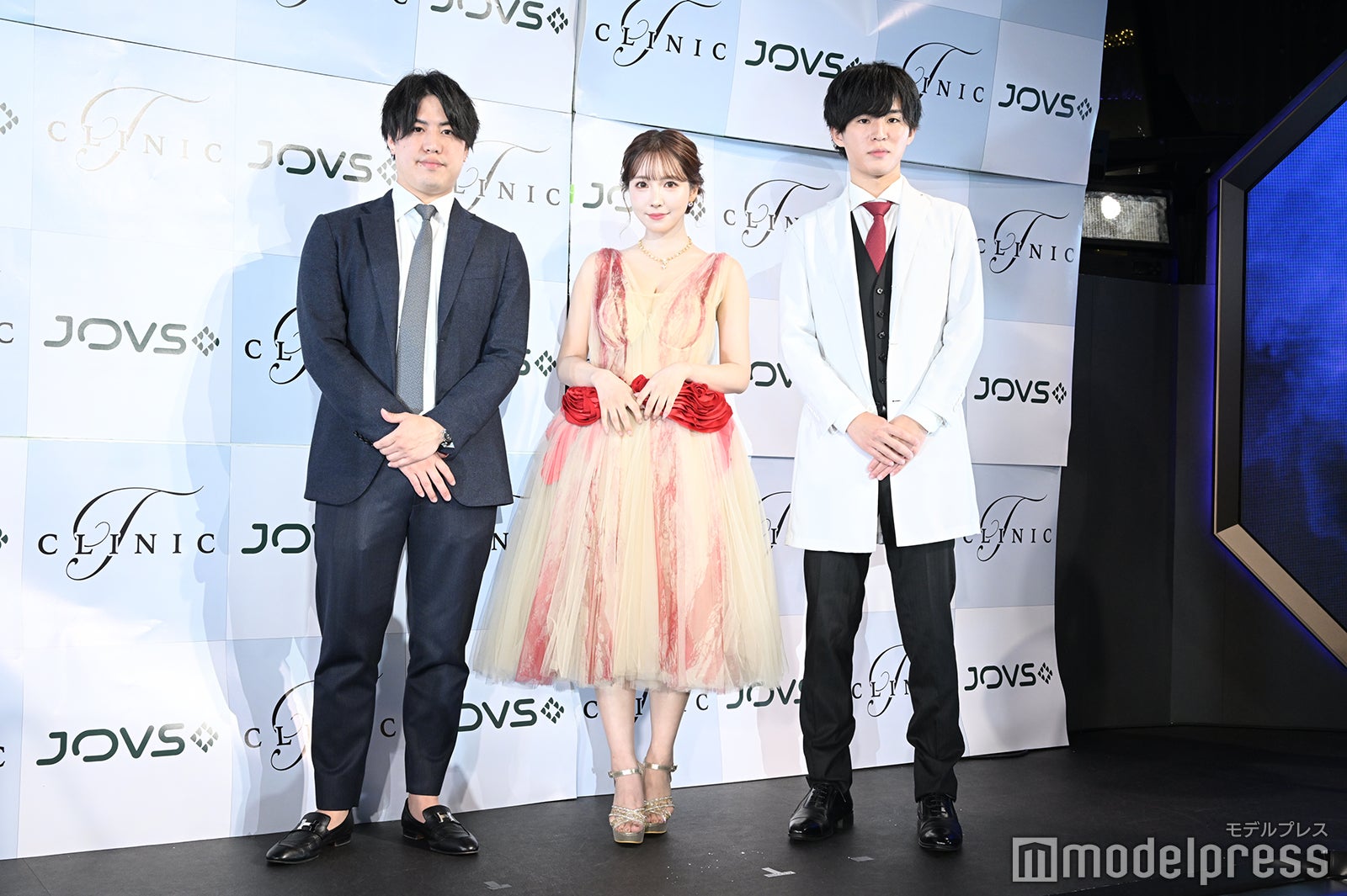 三上悠亜ら（C）モデルプレス