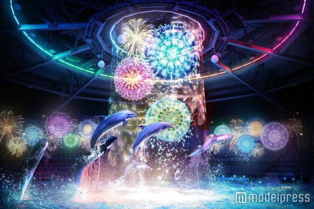 “花火アクアリウム”がアクアパーク品川を和モダンに彩る 海の世界と花火が融合