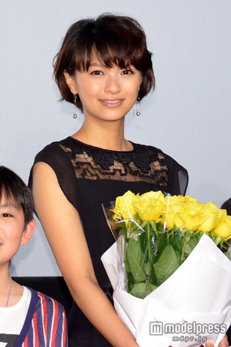 榮倉奈々、セクシードレスで登場　TOKIO国分太一「すごい悪いことしてる気分」