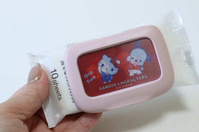 ウェットシートのフタ