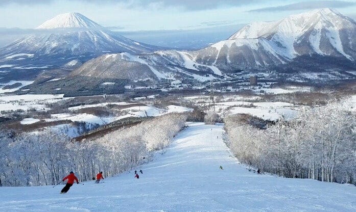 イーストビバルディで絶景ダウンヒルを満喫