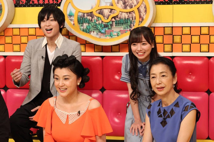 (左上から時計回りに)荒牧慶彦、齊藤京子、高橋惠子、藤原紀香 (C)フジテレビ
