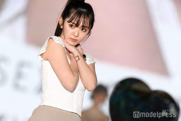 鈴木愛理(C)モデルプレス