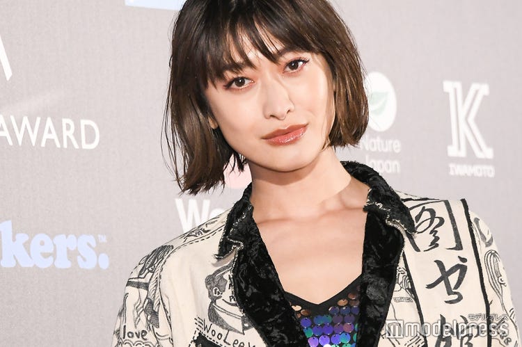 画像3 6 山田優 ショートヘアをさらにカット 美しい イケメン と反響 モデルプレス