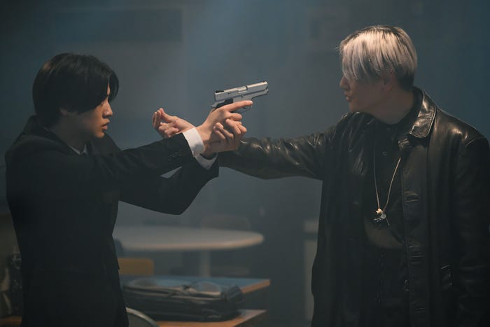 高橋海人、井浦新「DOPE 麻薬取締部特捜課」第7話(C)TBS